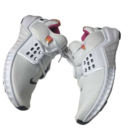 Size 10 Women’s Nike Free Metcon 2 - Picture 3 of 7